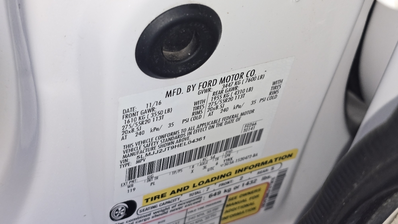 Lincoln Navigator Select 4WD 2017