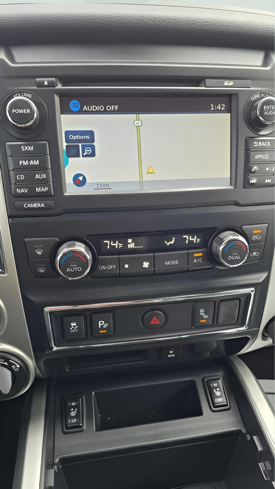 Nissan Titan SV King Cab 4WD 2018