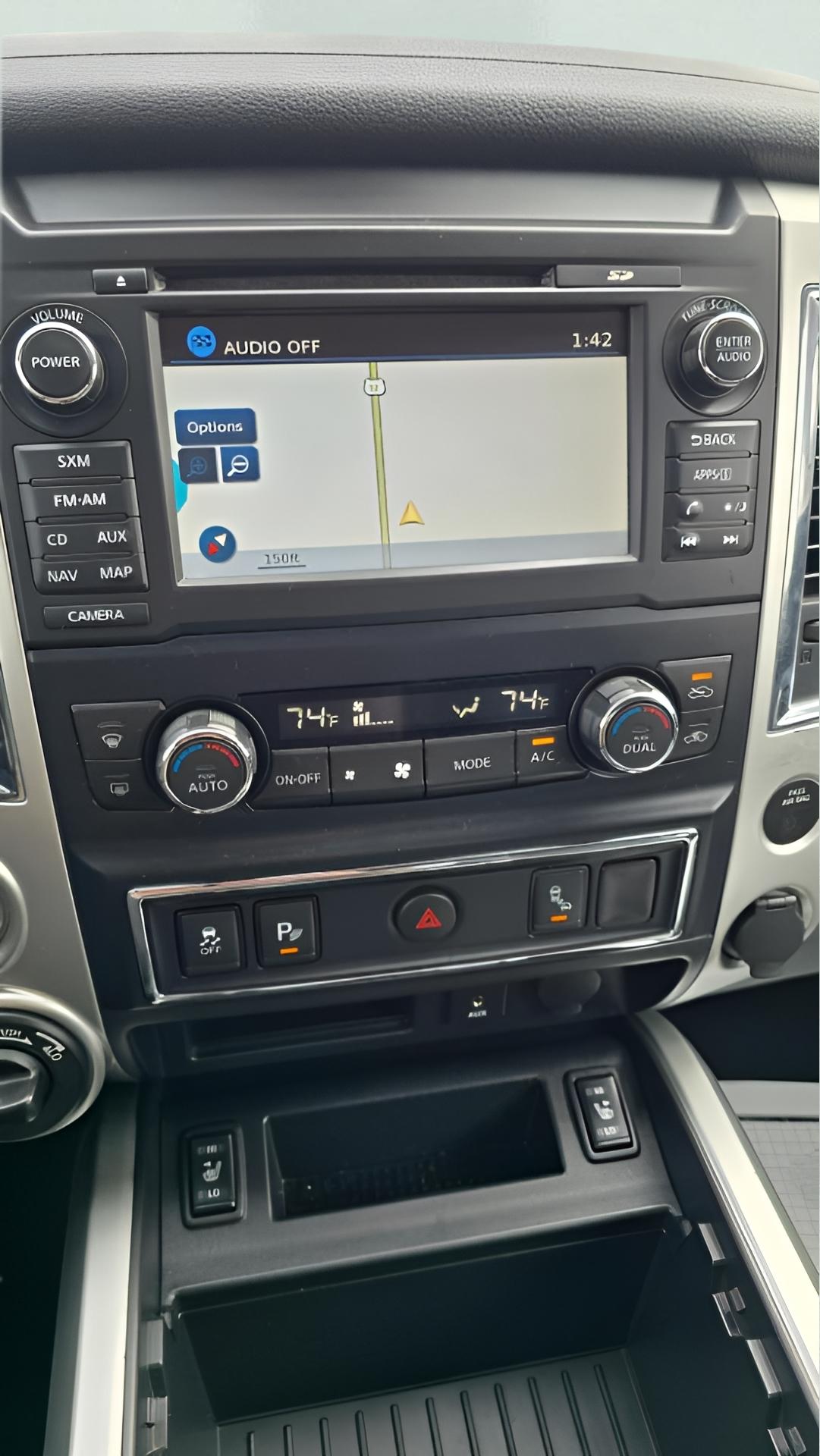 Nissan Titan SV King Cab 4WD 2018