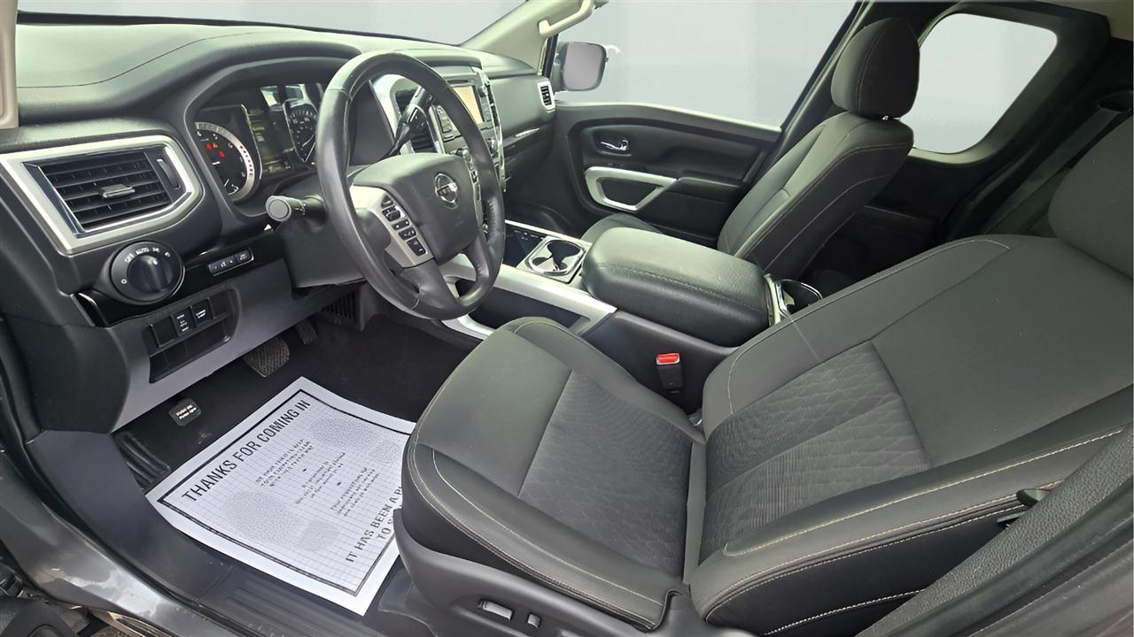 Nissan Titan SV King Cab 4WD 2018