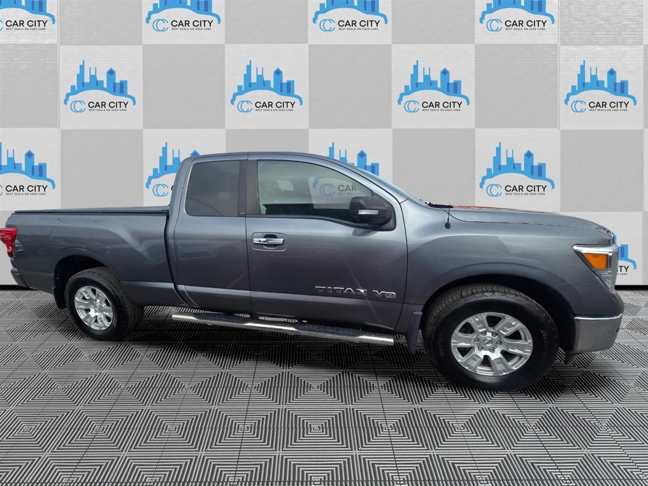 Nissan Titan SV King Cab 4WD 2018