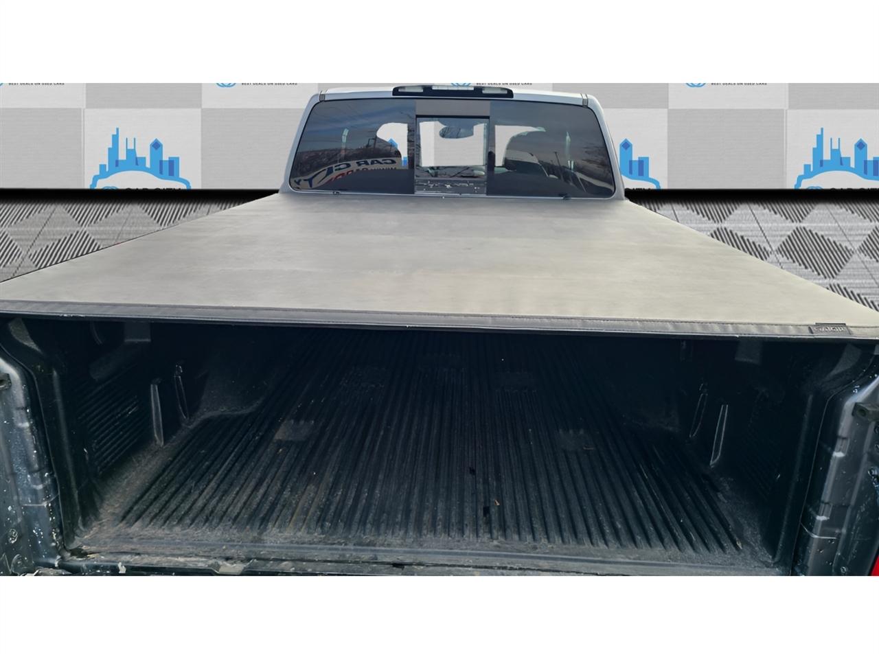 Nissan Titan SV King Cab 4WD 2018