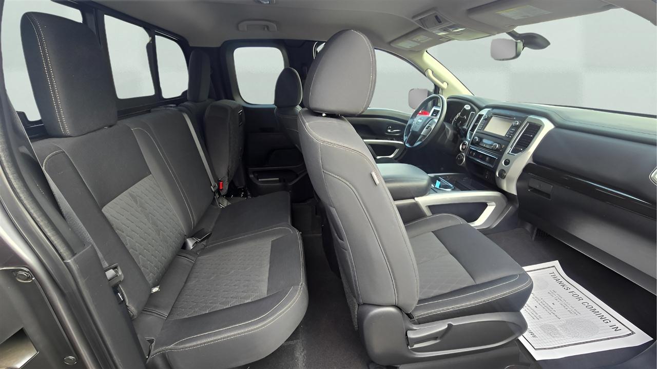 Nissan Titan SV King Cab 4WD 2018