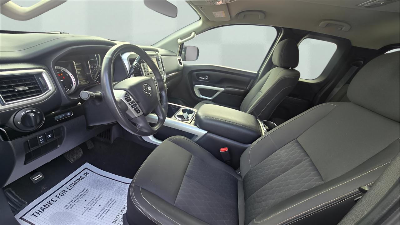 Nissan Titan SV King Cab 4WD 2018