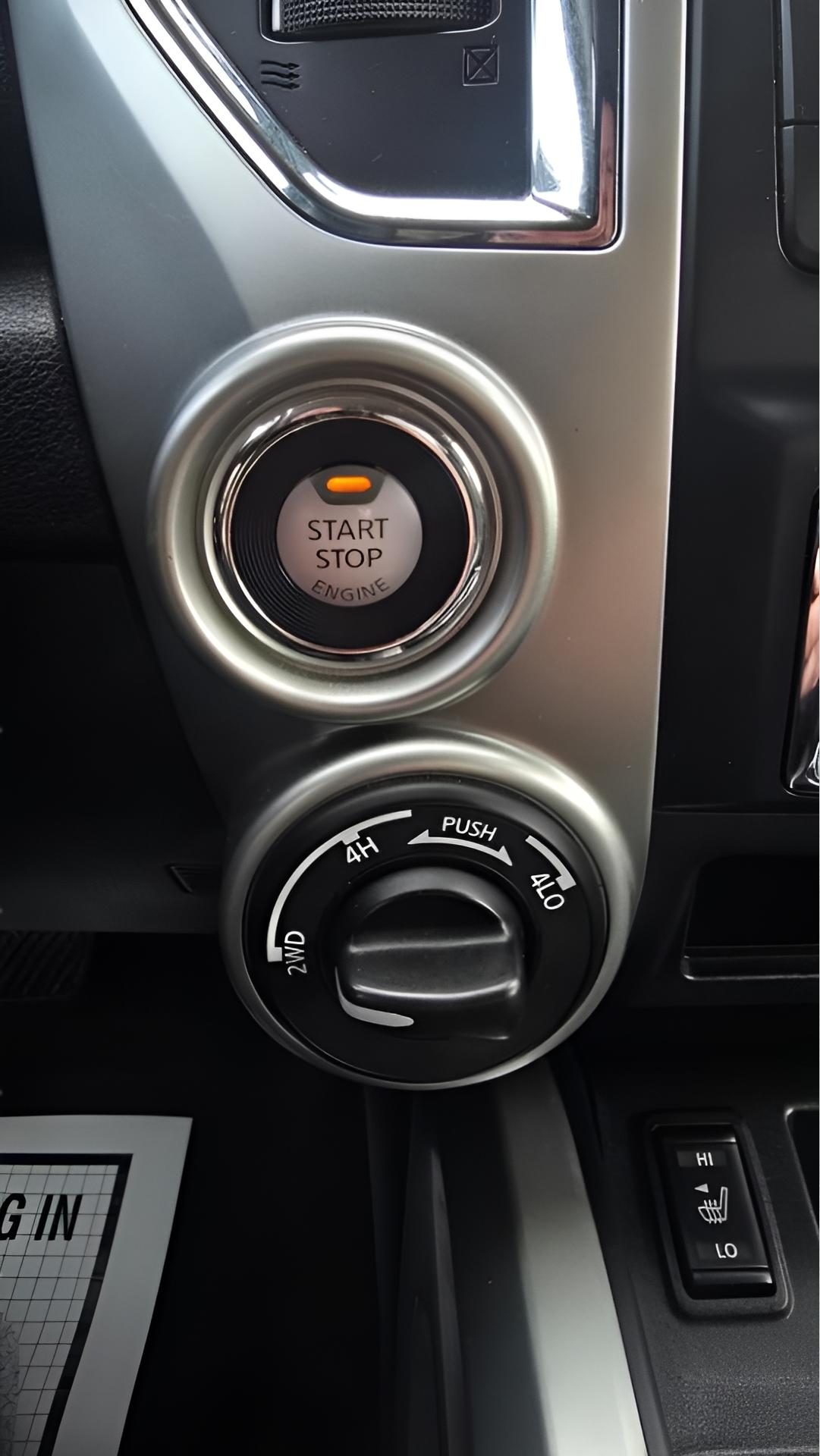 Nissan Titan SV King Cab 4WD 2018