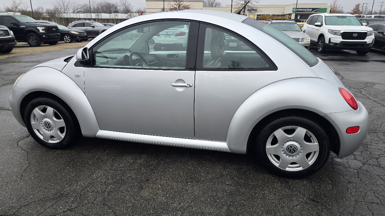 2000 Volkswagen Beetle GLS photo 4