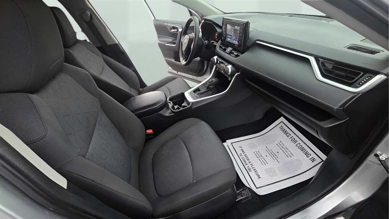 Toyota RAV4 XLE AWD 2020