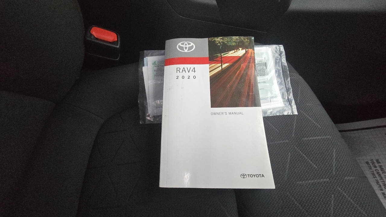 Toyota RAV4 XLE AWD 2020