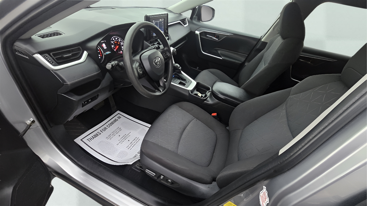 Toyota RAV4 XLE AWD 2020