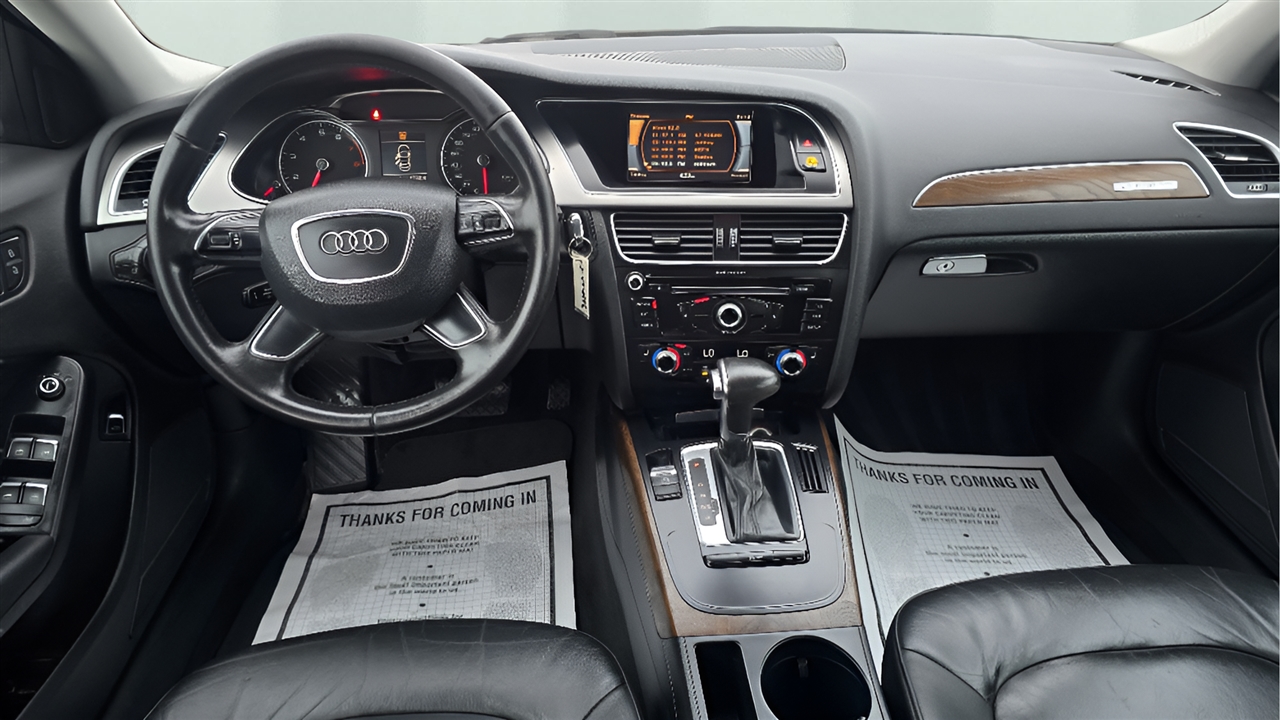 Audi A4 2.0T Sedan quattro Tiptronic 2015