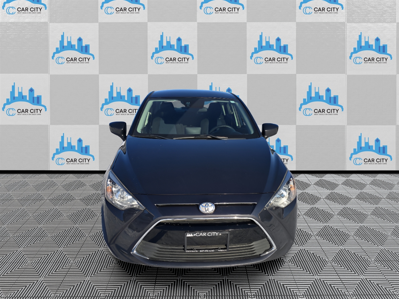 Toyota Yaris iA 6A 2018