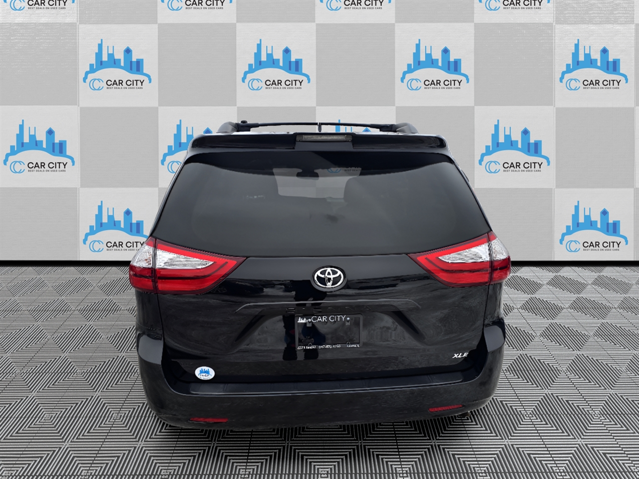 Toyota Sienna Limited Premium 7-Passenger 2019