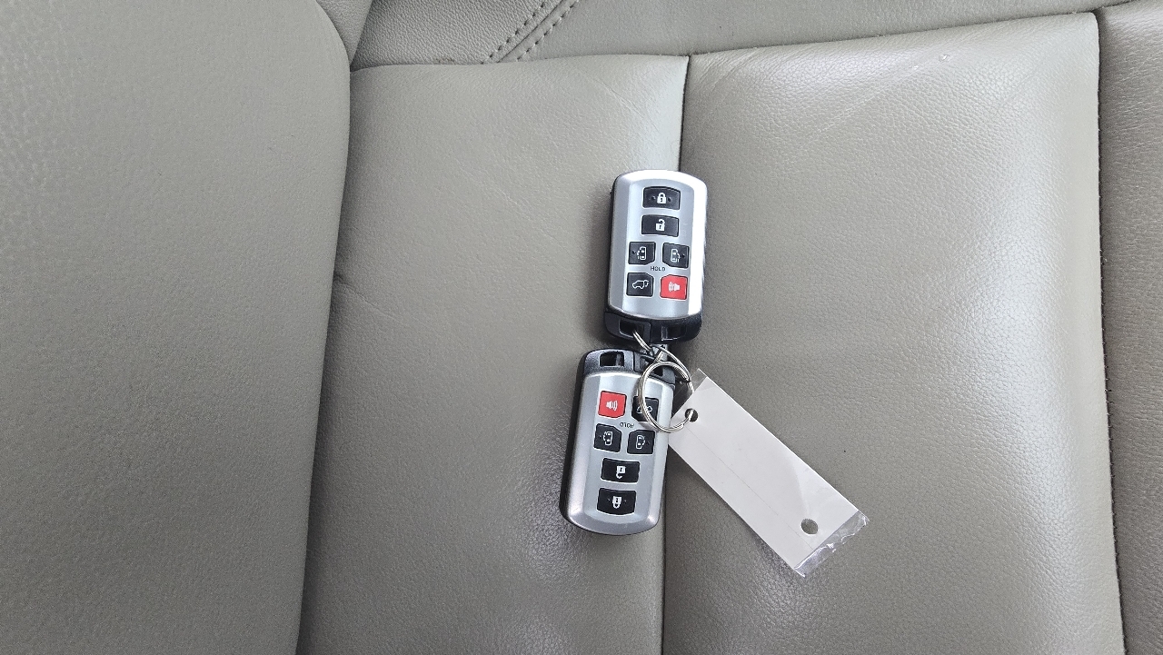 Toyota Sienna Limited Premium 7-Passenger 2019