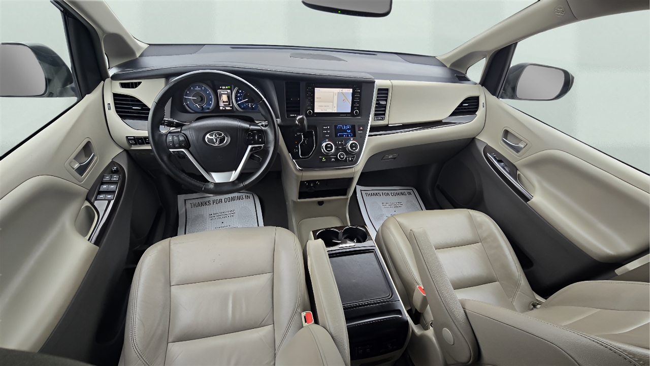 Toyota Sienna Limited Premium 7-Passenger 2019