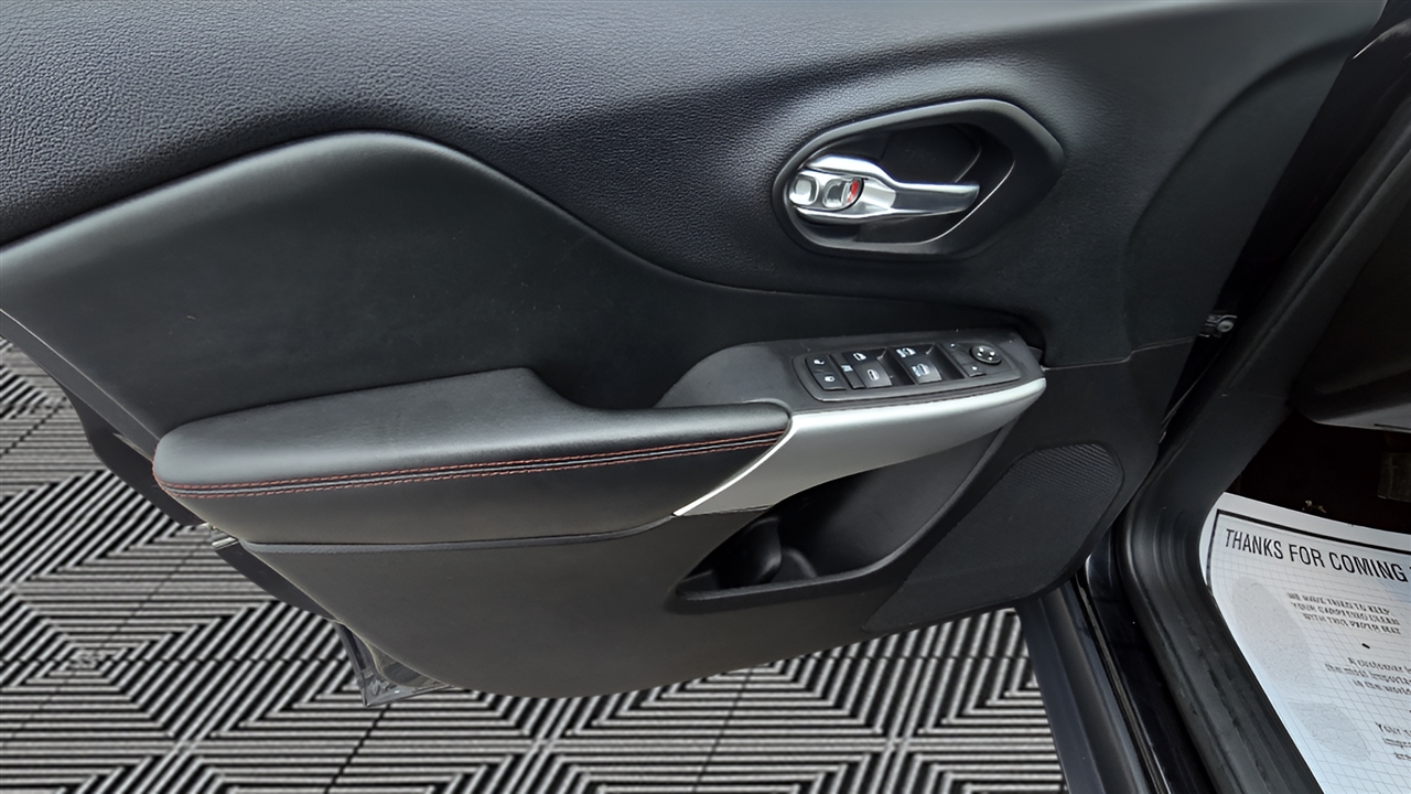 Jeep Cherokee Trailhawk 4WD 2018