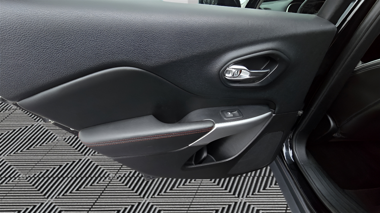 Jeep Cherokee Trailhawk 4WD 2018