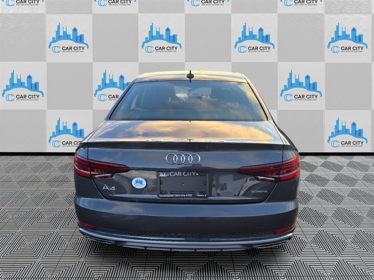 Audi A4 2.0 TFSI Premium Plus quattro 7A 2019