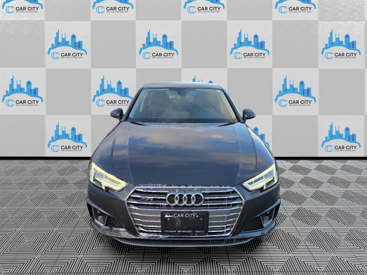 Audi A4 2.0 TFSI Premium Plus quattro 7A 2019