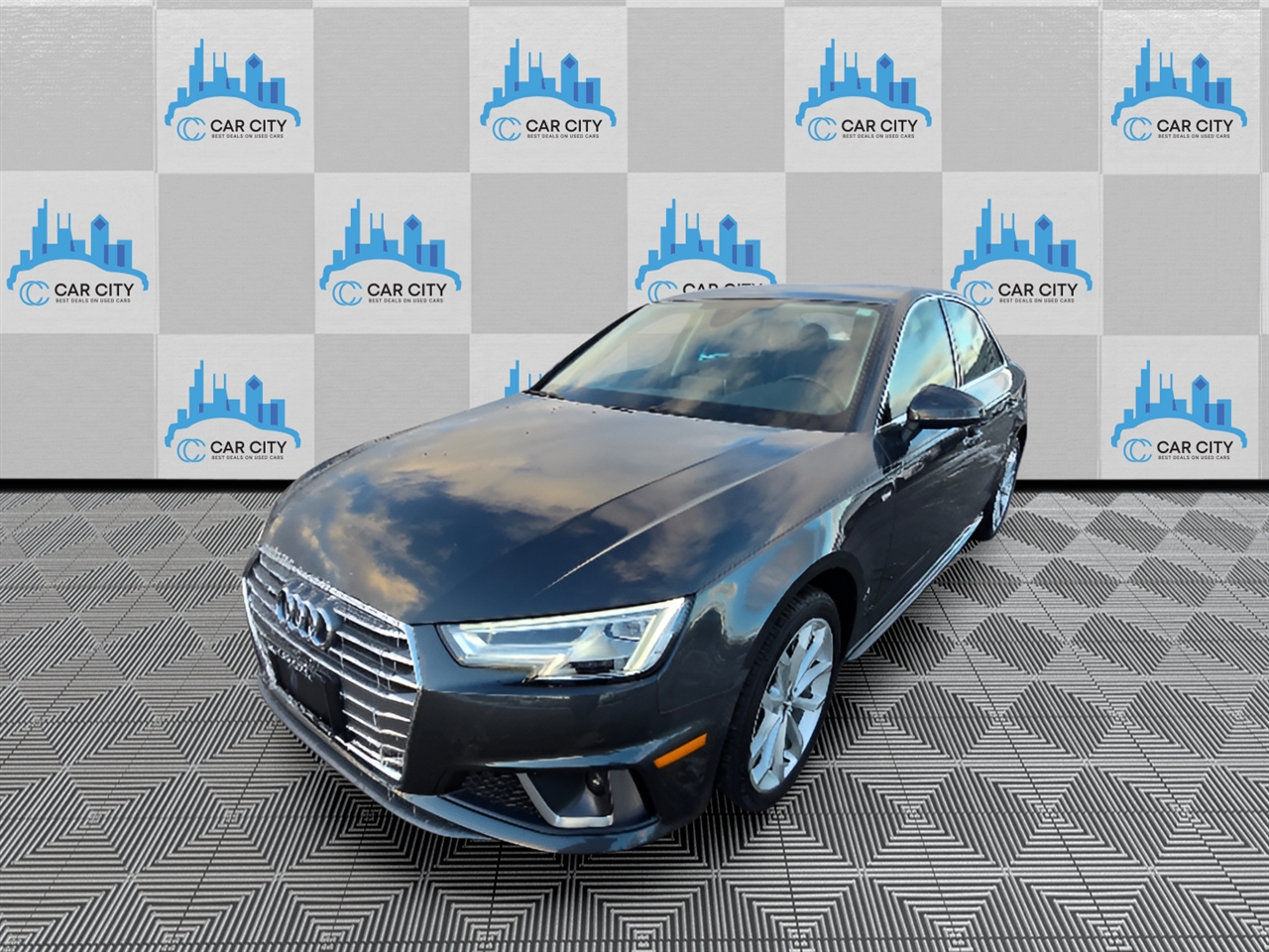 Audi A4 2.0 TFSI Premium Plus quattro 7A 2019