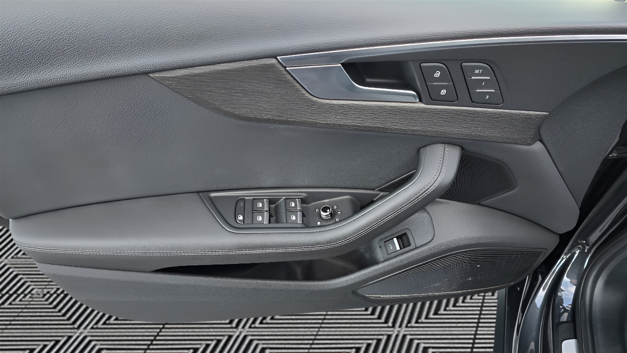 Audi A4 2.0 TFSI Premium Plus quattro 7A 2019