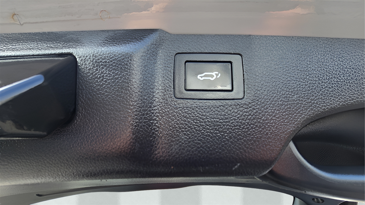 Hyundai Santa Fe Limited AWD 2017