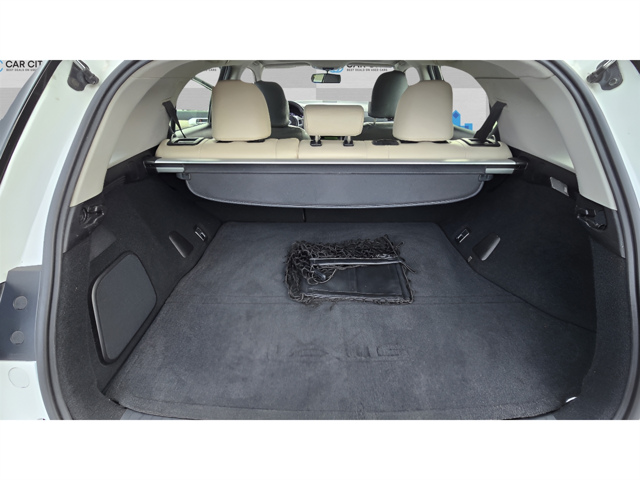 Lexus CT 200h Base 2011