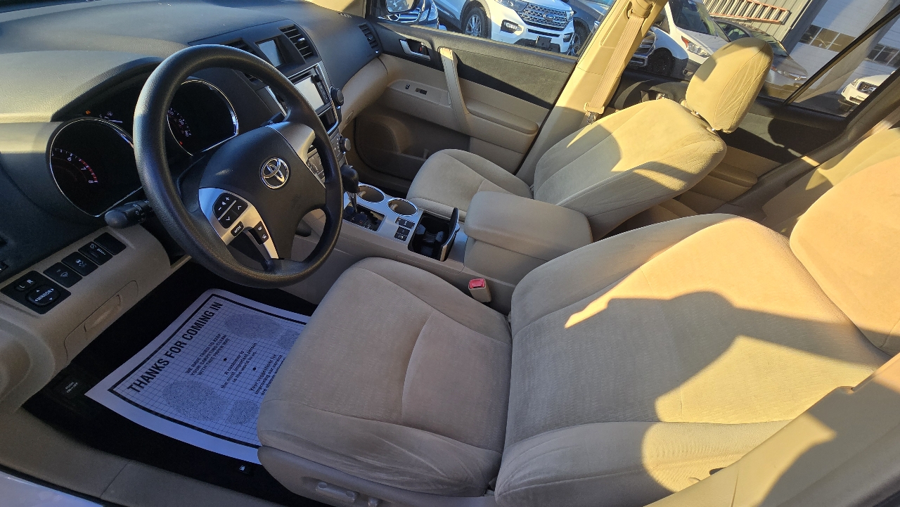 Toyota Highlander 4WD 2013