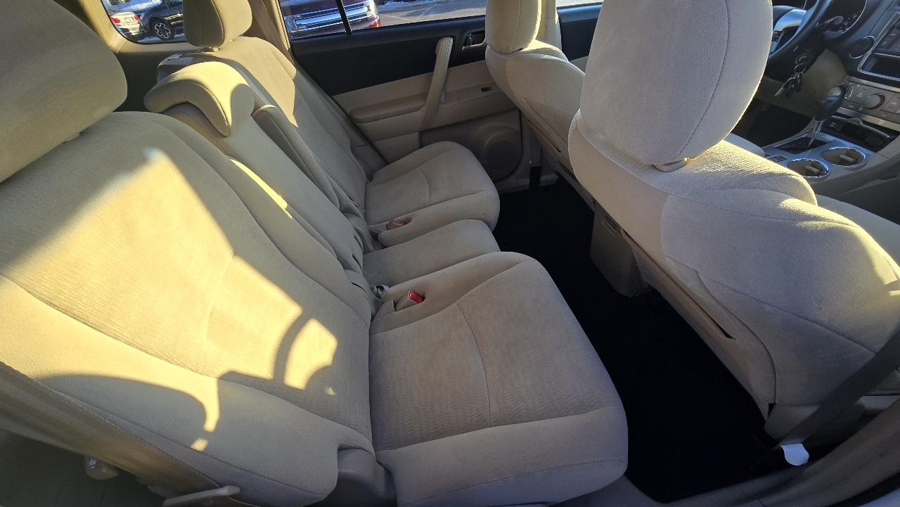 Toyota Highlander 4WD 2013