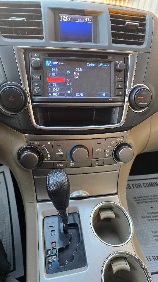 Toyota Highlander 4WD 2013