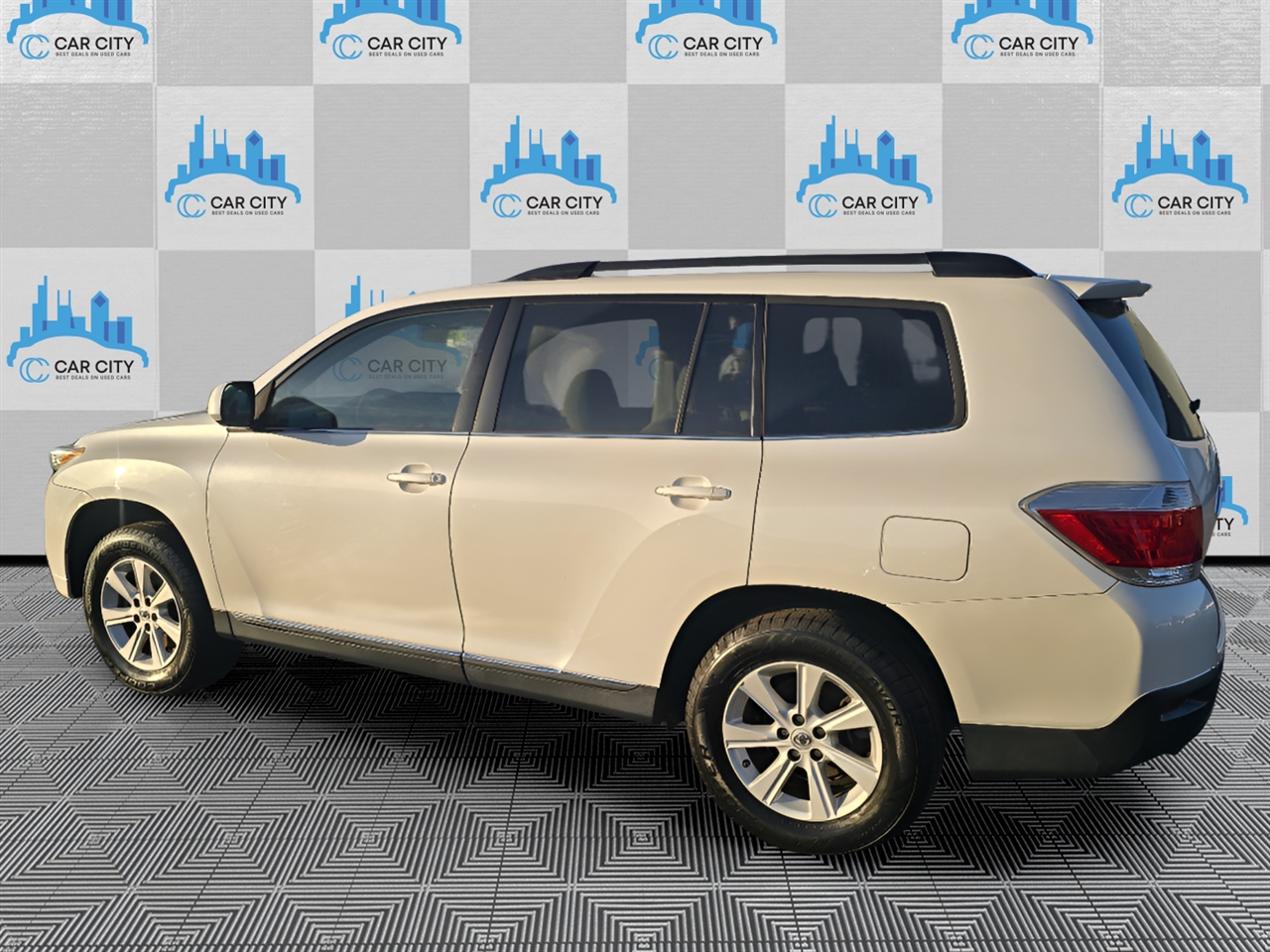 Toyota Highlander 4WD 2013