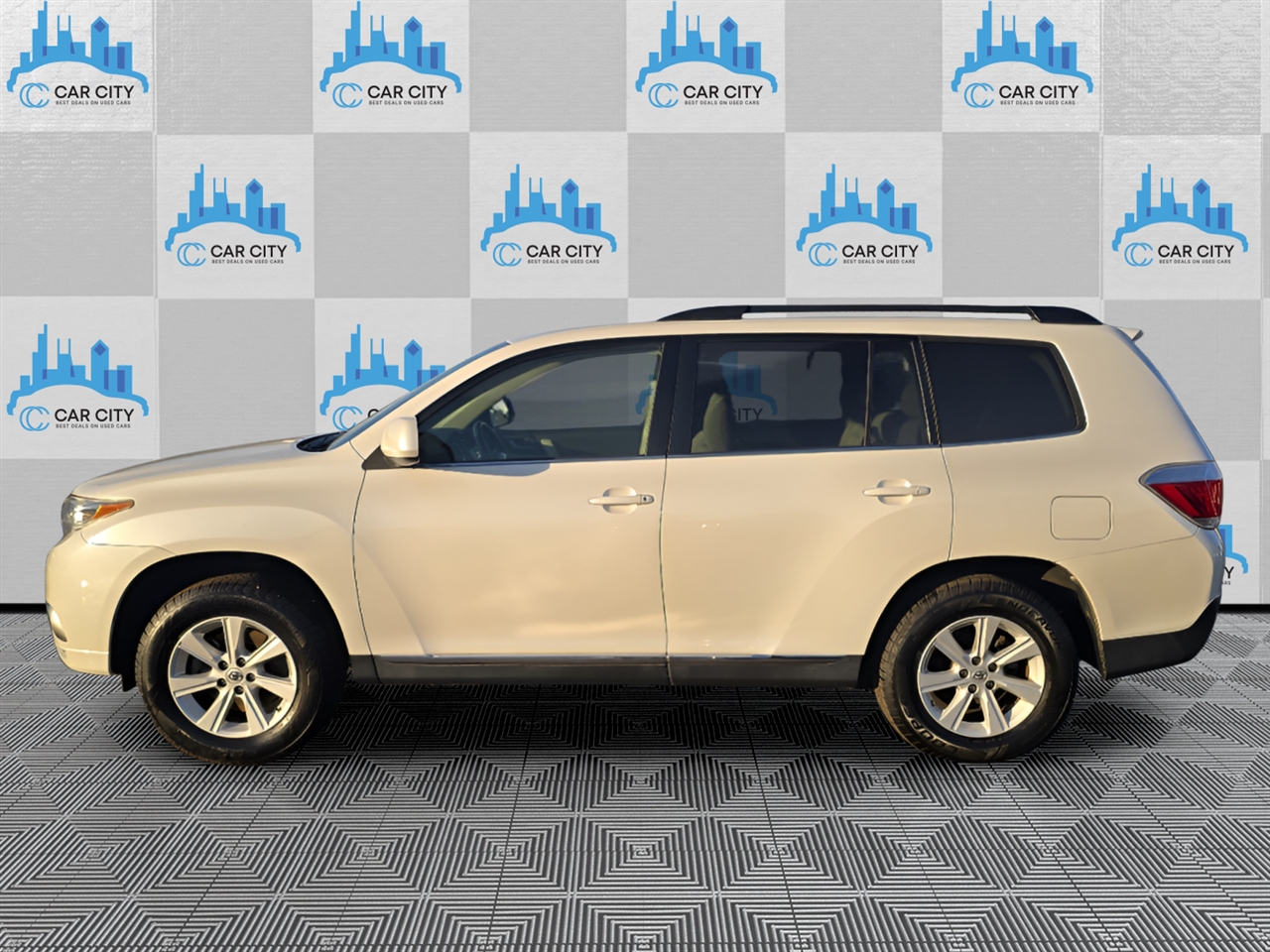 Toyota Highlander 4WD 2013