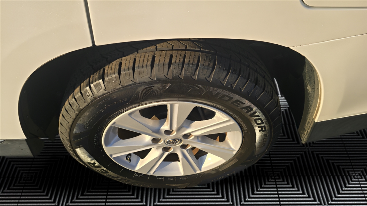 Toyota Highlander 4WD 2013