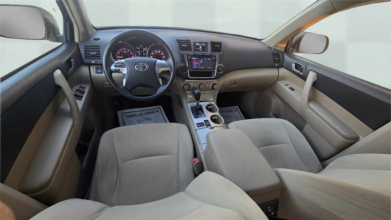 Toyota Highlander 4WD 2013