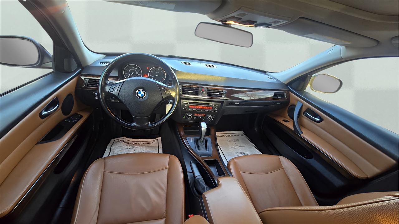 BMW 3-Series 328i xDrive SA 2011