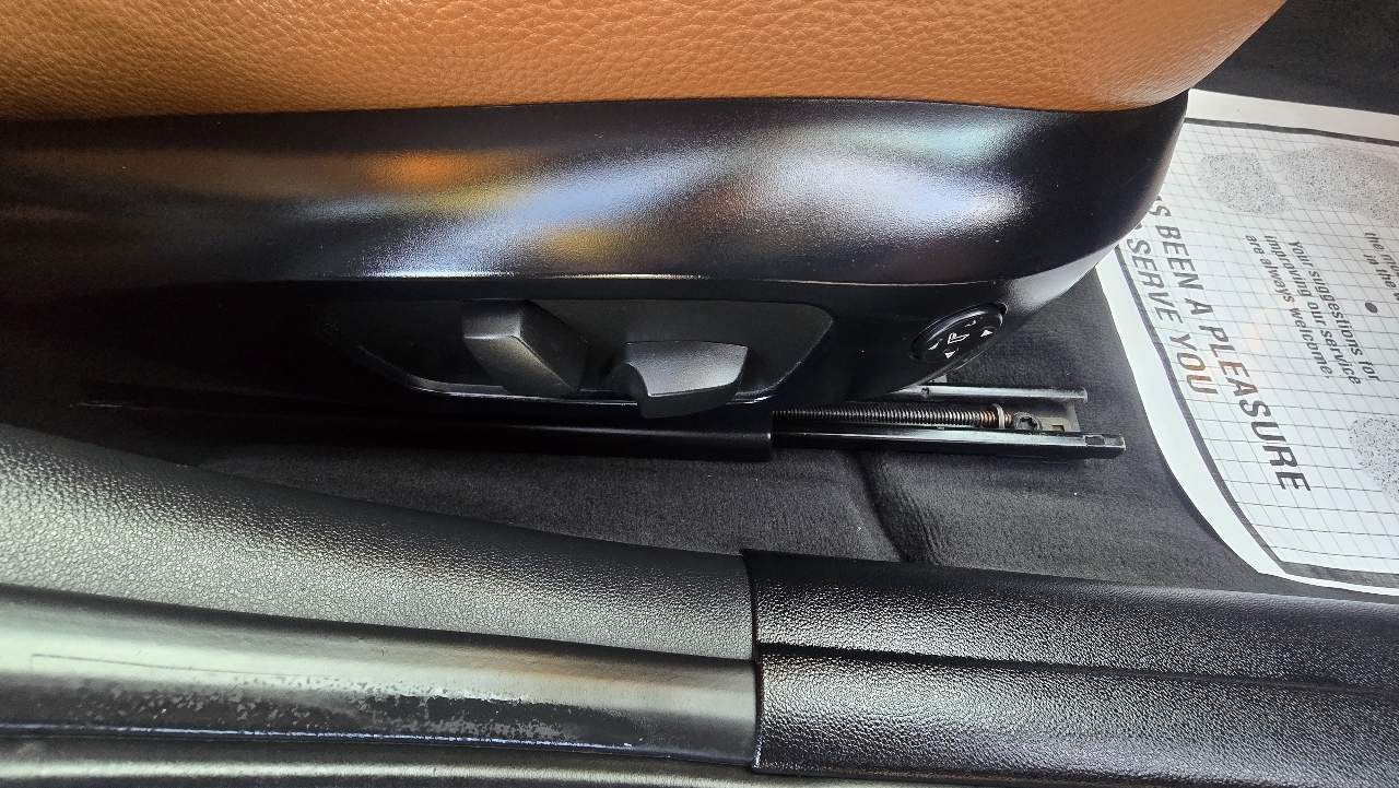 BMW 3-Series 328i xDrive SA 2011