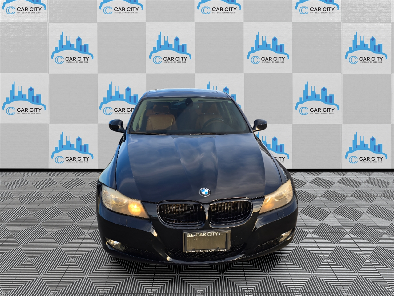 BMW 3-Series 328i xDrive SA 2011