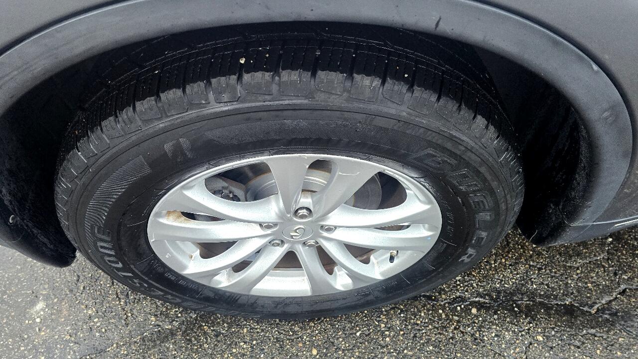 Infiniti QX70 Base AWD 2014