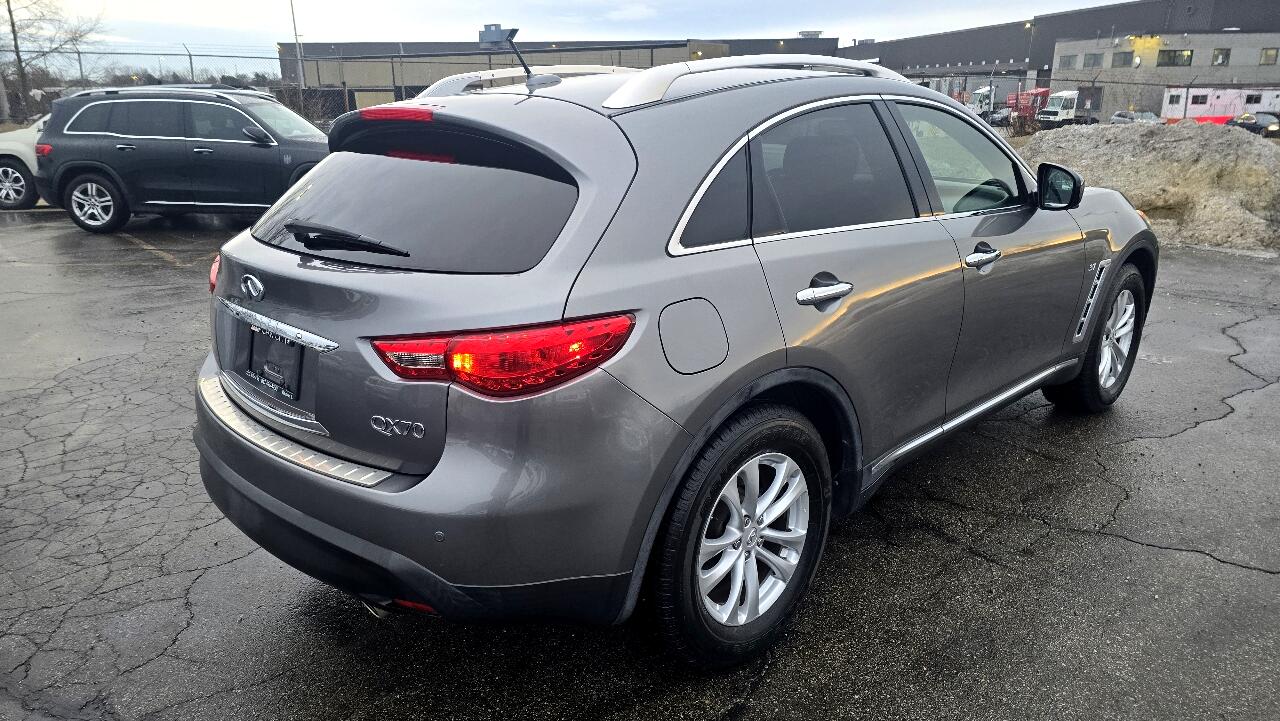 Infiniti QX70 Base AWD 2014