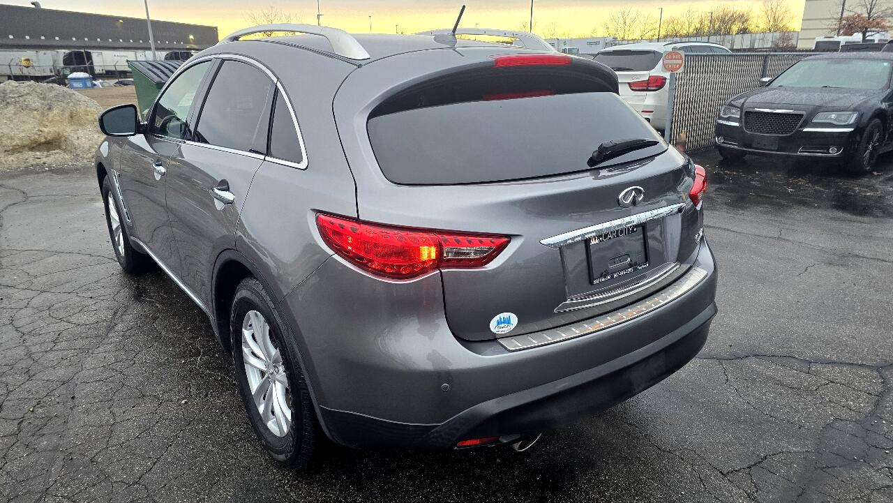 Infiniti QX70 Base AWD 2014