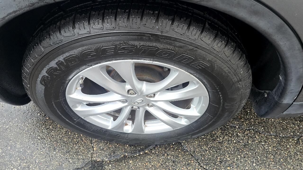 Infiniti QX70 Base AWD 2014