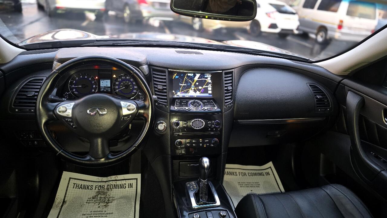 Infiniti QX70 Base AWD 2014