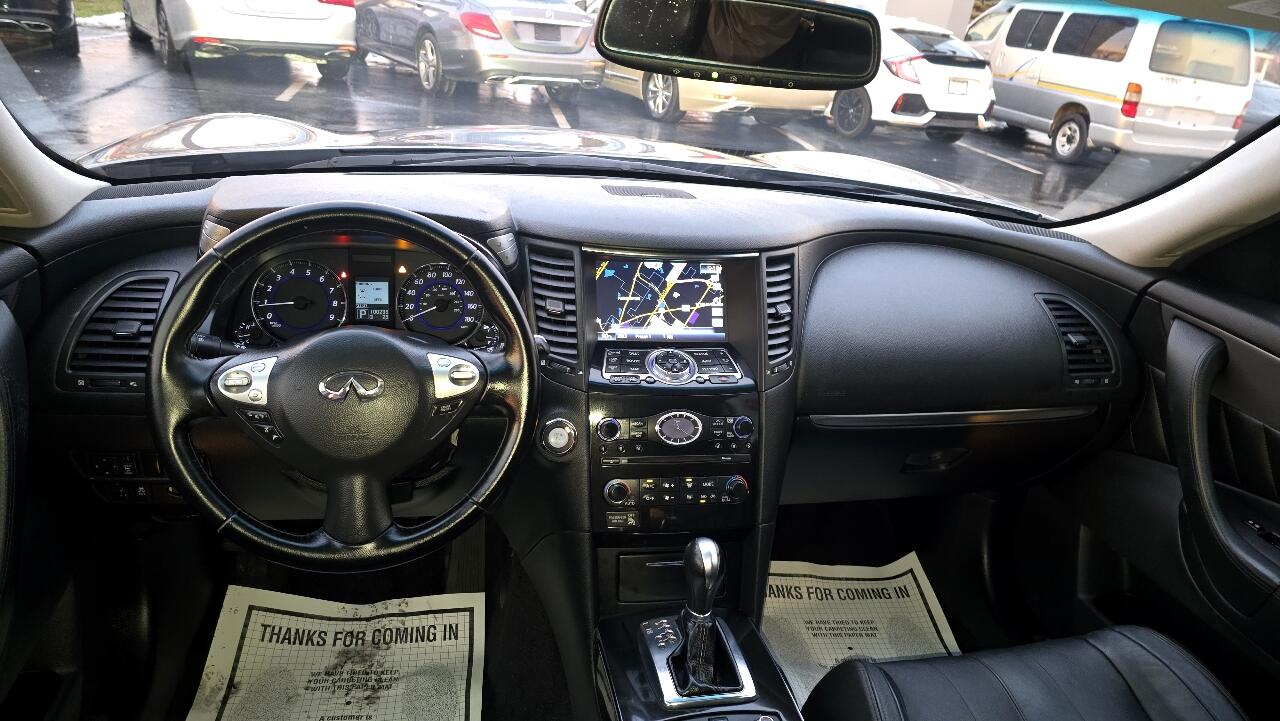 Infiniti QX70 Base AWD 2014