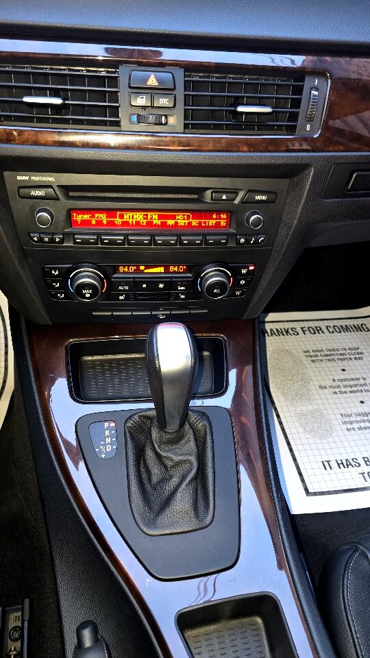 BMW 3-Series 335i xDrive 2011