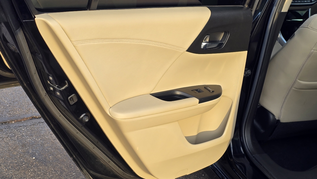 Honda Accord Hybrid Touring 2017