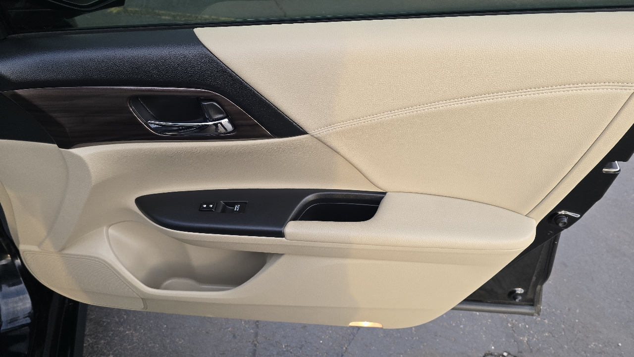 Honda Accord Hybrid Touring 2017