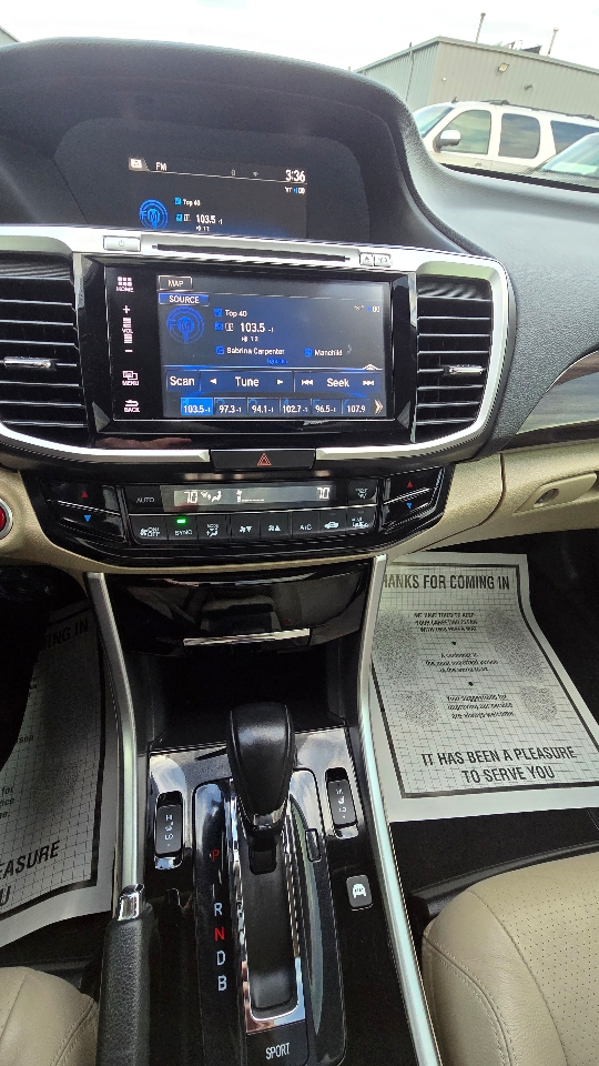 Honda Accord Hybrid Touring 2017