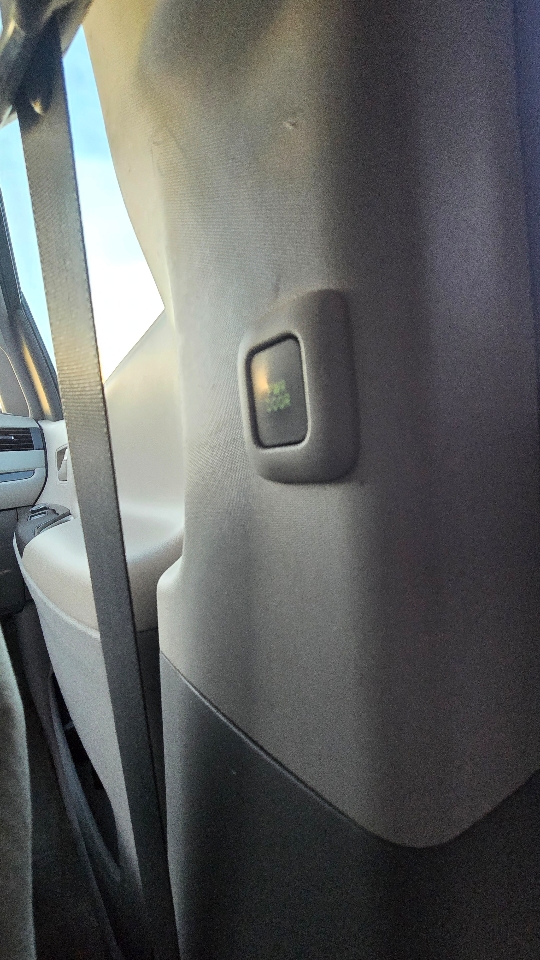 Toyota Sienna LE FWD 8-Passenger V6 2013