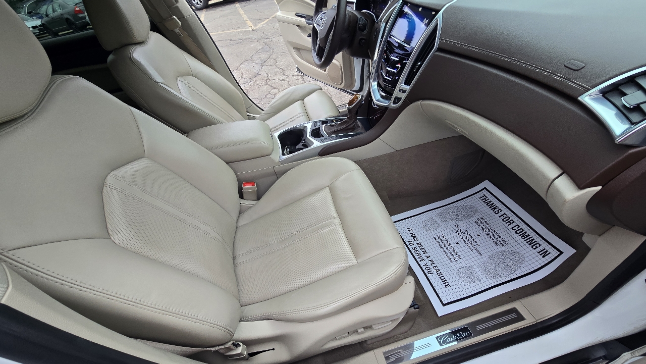 Cadillac SRX Luxury Collection AWD 2014