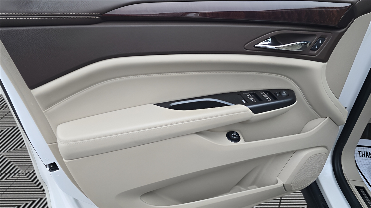 Cadillac SRX Luxury Collection AWD 2014