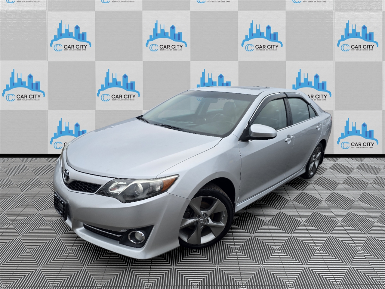 2014 Toyota Camry SE